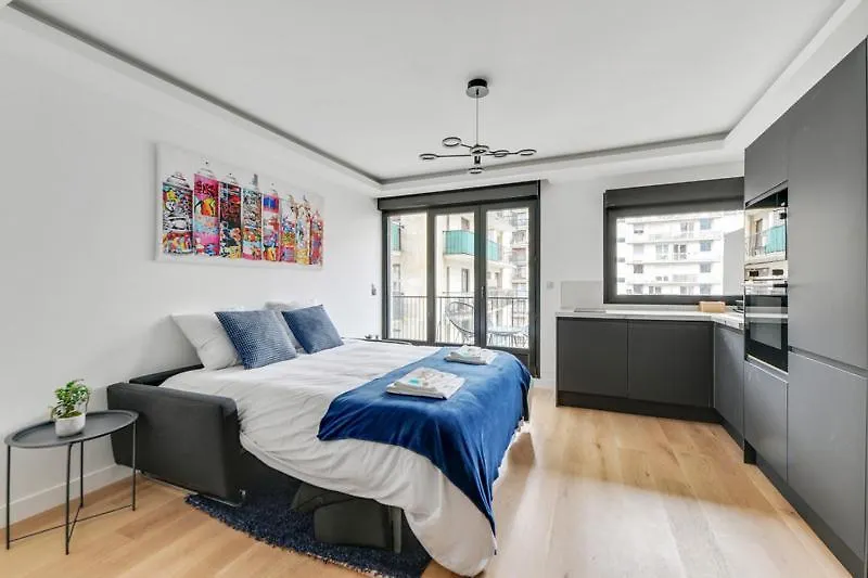 181 One - Superb In Paris. Appartement Paris